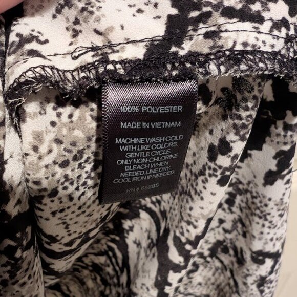 Snake skin pattern cut out tank top S - Picture 5 of 6